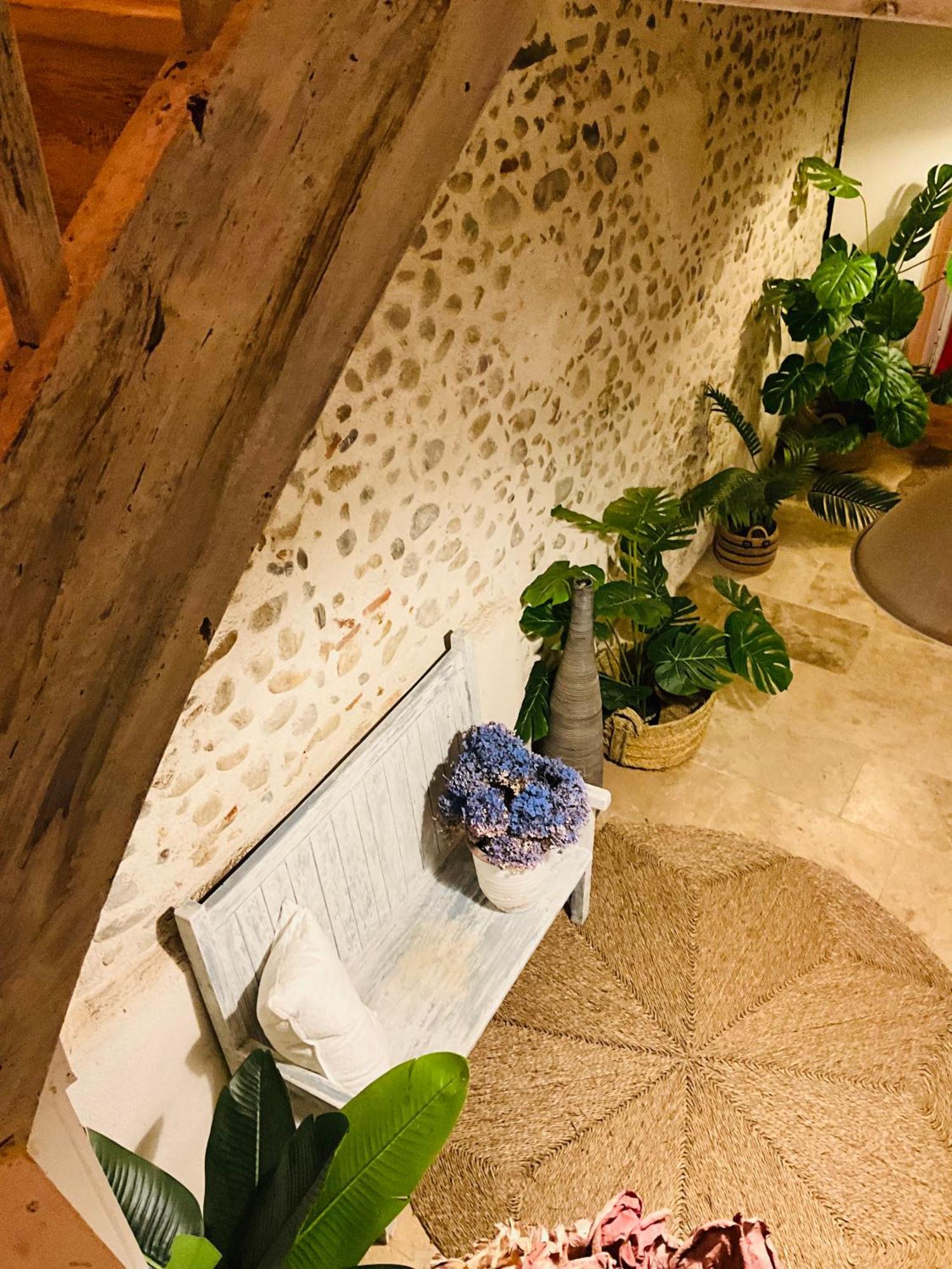 Hote Labyrinthe Sur La Place Chambres D, Hotes , Calme ,Netflix Mirepoix  Zewnętrze zdjęcie