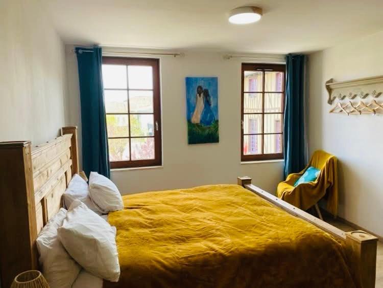 Hote Labyrinthe Sur La Place Chambres D, Hotes , Calme ,Netflix Mirepoix  Zewnętrze zdjęcie