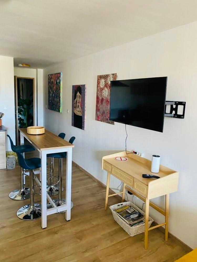 Hote Labyrinthe Sur La Place Chambres D, Hotes , Calme ,Netflix Mirepoix  Zewnętrze zdjęcie